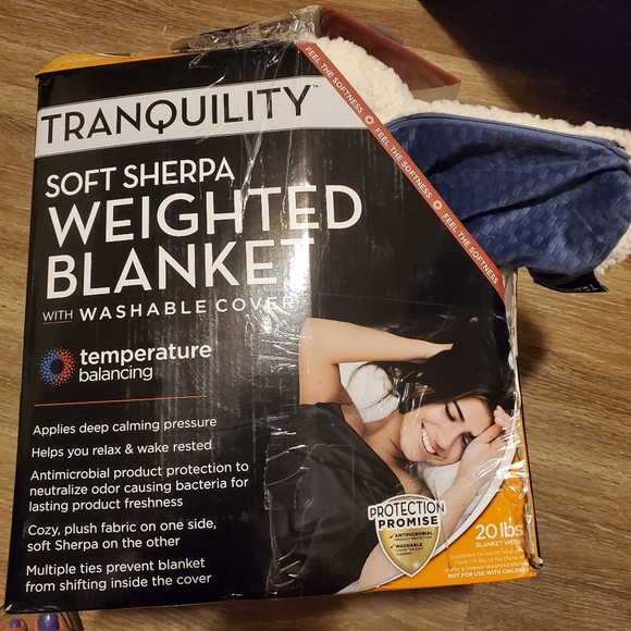 None Bedding Tranquility Sherpa 2lb Weighted Blanket Blue Distressed Pkg Poshmark